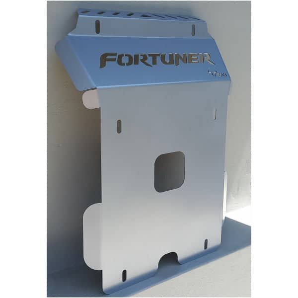 Off-road vehicle radiator guard for Jeep Wrangler, durable 4x4 accessory, EAD 4X4 South Africa.