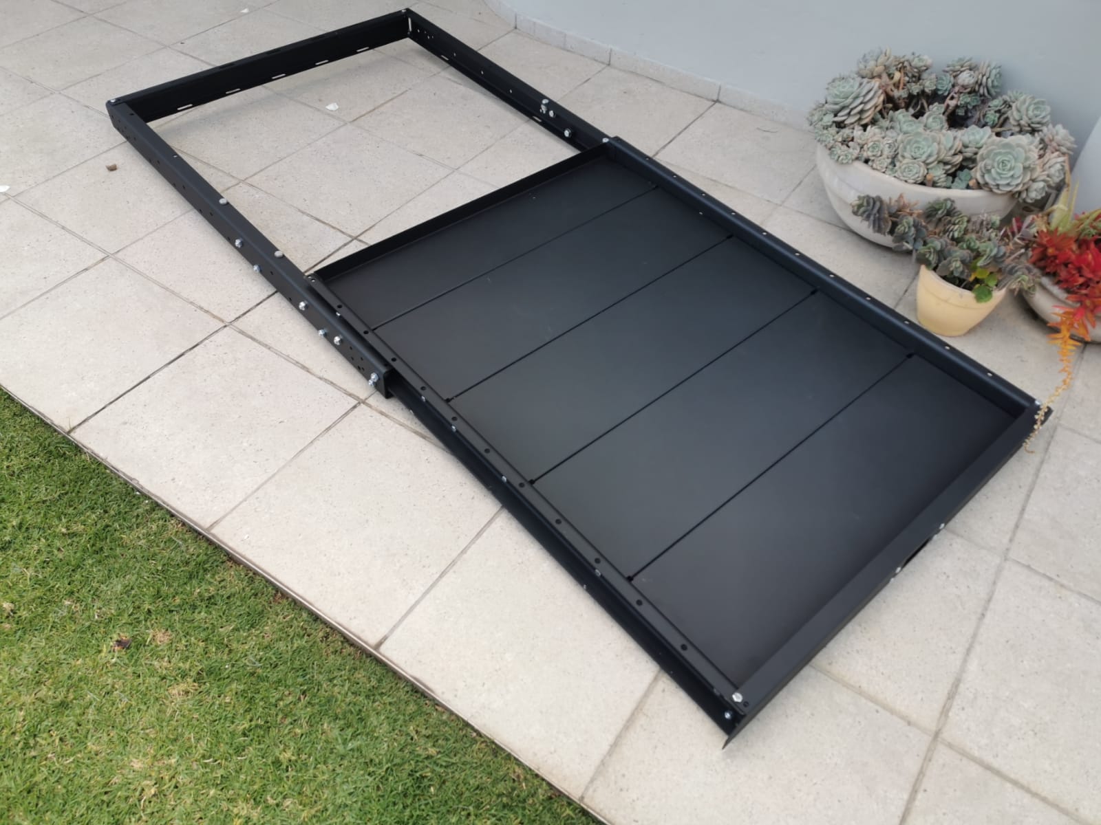 Bin Slide (Single cab) - Image 2