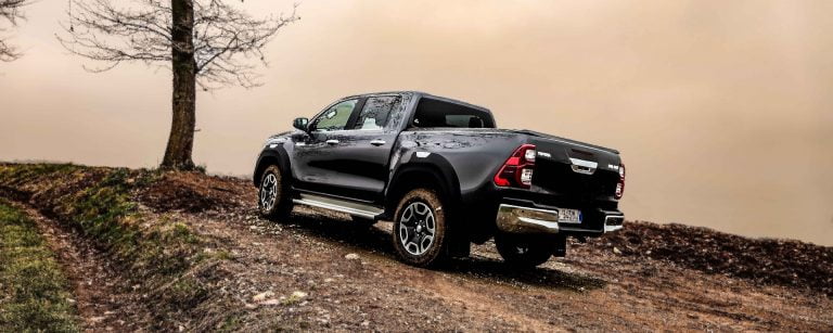 Contact Us / Contact Form